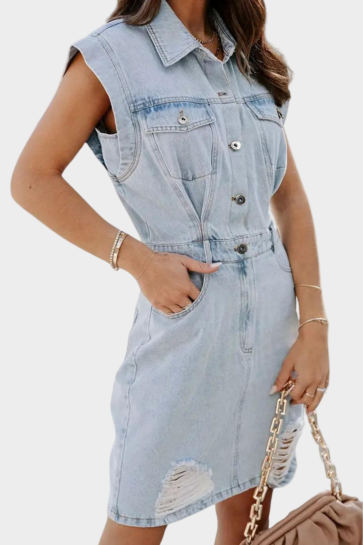 Vestido de ganga con lavado ácido y bolsos